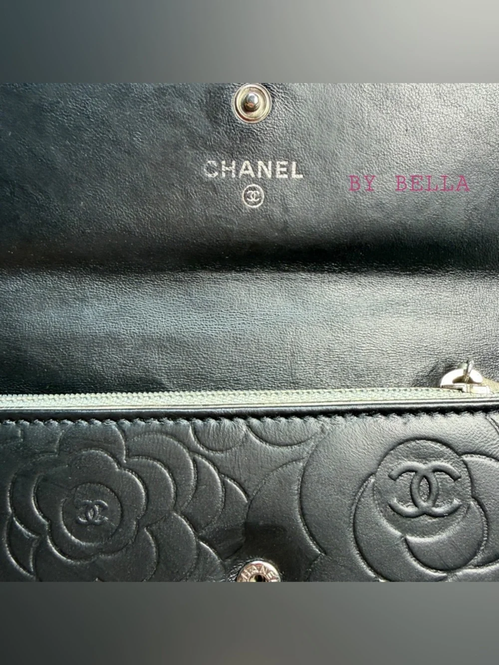 ‼️NOW AVAILABLE‼️ CHANEL Black Camellia-Embossed Leather Wallet CC Logo